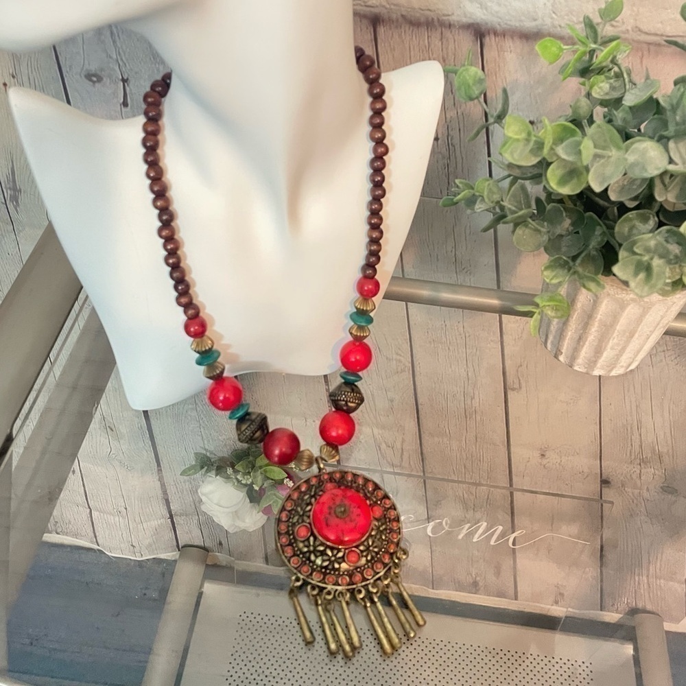 Red Green Wooden Beaded Tribal Necklace with Pendant Jewelry